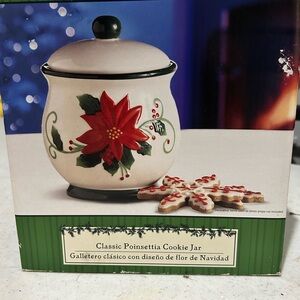 Vintage Poinsettia Christmas Ceramic Cookie/Cracker Jar